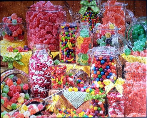 Majestic Puzzle 550 Pieces Colorful Candies.00.jpg