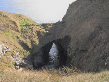 devils_frying_pan_cadgwith_3469.jpg-nggid03828-ngg0dyn-376x282x100-00f0w010c010r110f110r010t010.jpg