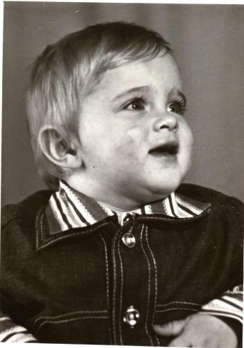 Мне 1 год.JPG (109.42 КБ) 3846 просмотров Какой был :)