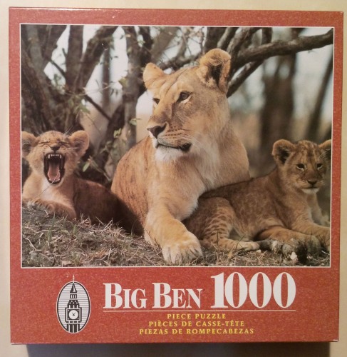 MB Puzzle 1000 Lion's Lair.jpg