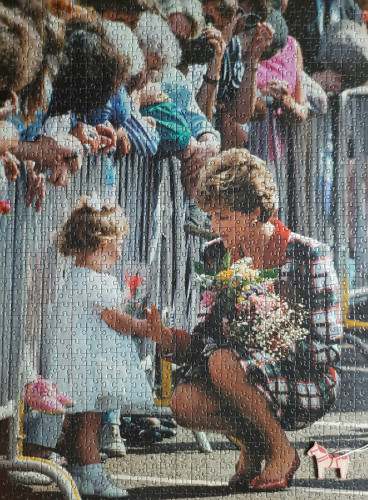 Сборка 20-22.01.2026<br />Diana. The work continues (57338) / Schmidt / 1000<br />Визит в Пейсли (Шотландия) - май 1992 года