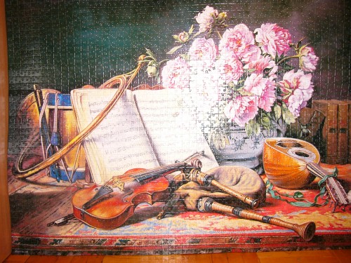 Музыкальный, 2000 деталей