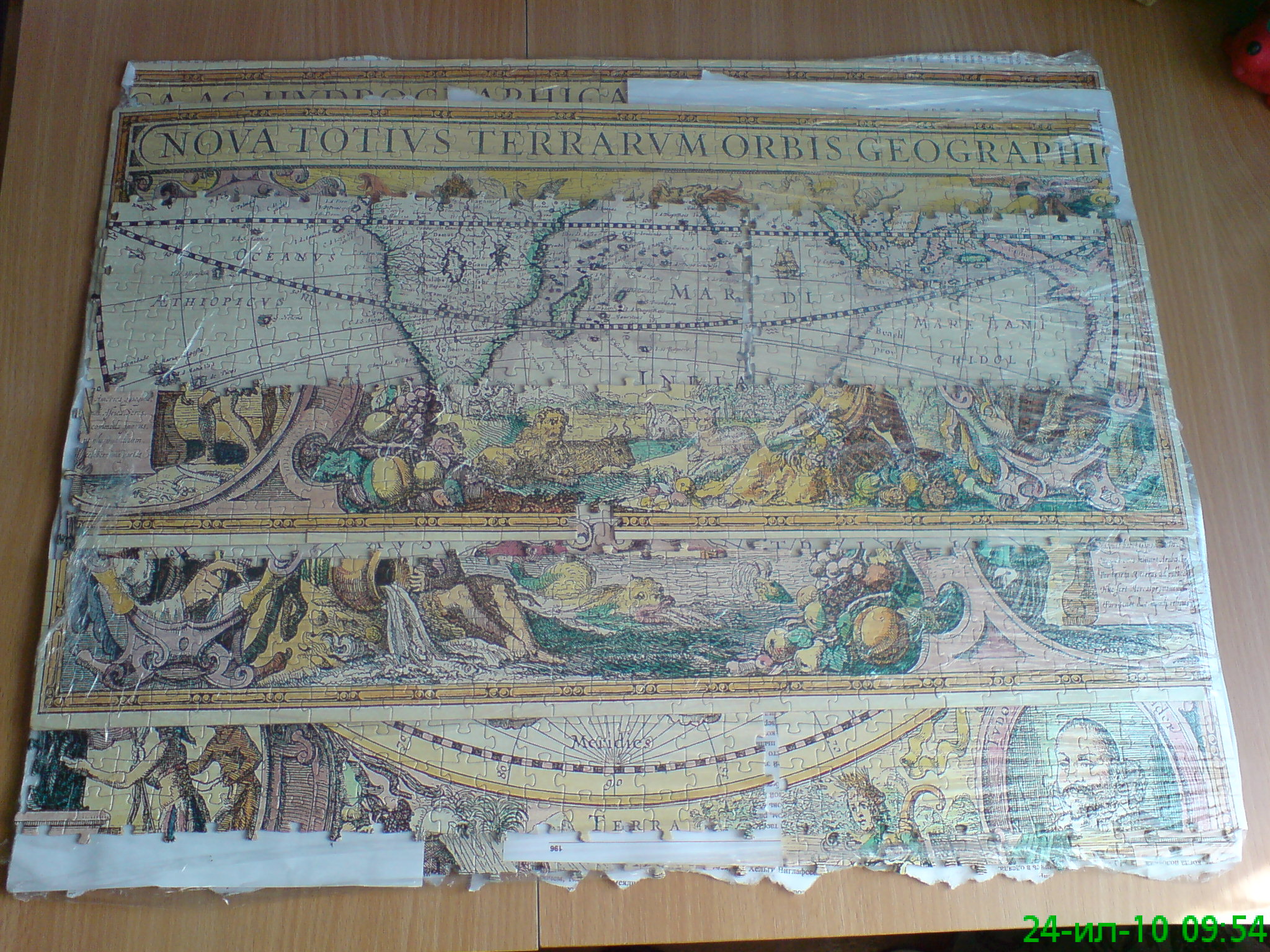 Разобранный и склеенный для транспортировки