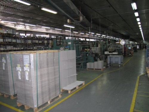 .jpg (59.61 КБ) 31641 просмотр .<br />Это фото одного из многочисленных цехов фабрики.