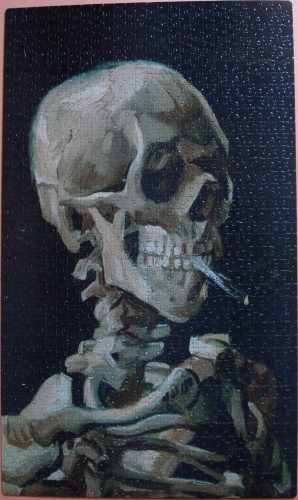 Череп с горящей сигаретой.jpg.JPG